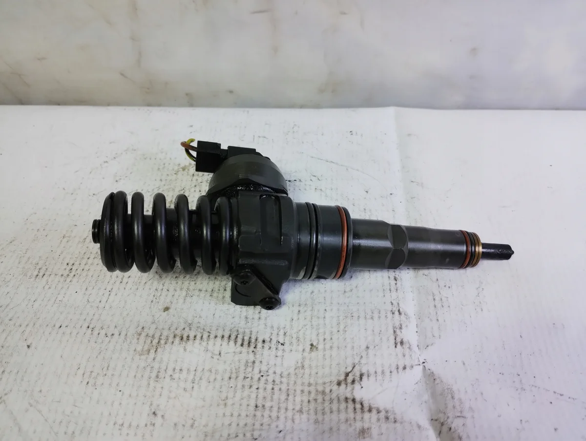Insprutningspump Audi A4 B6 1.9 TDI image 5