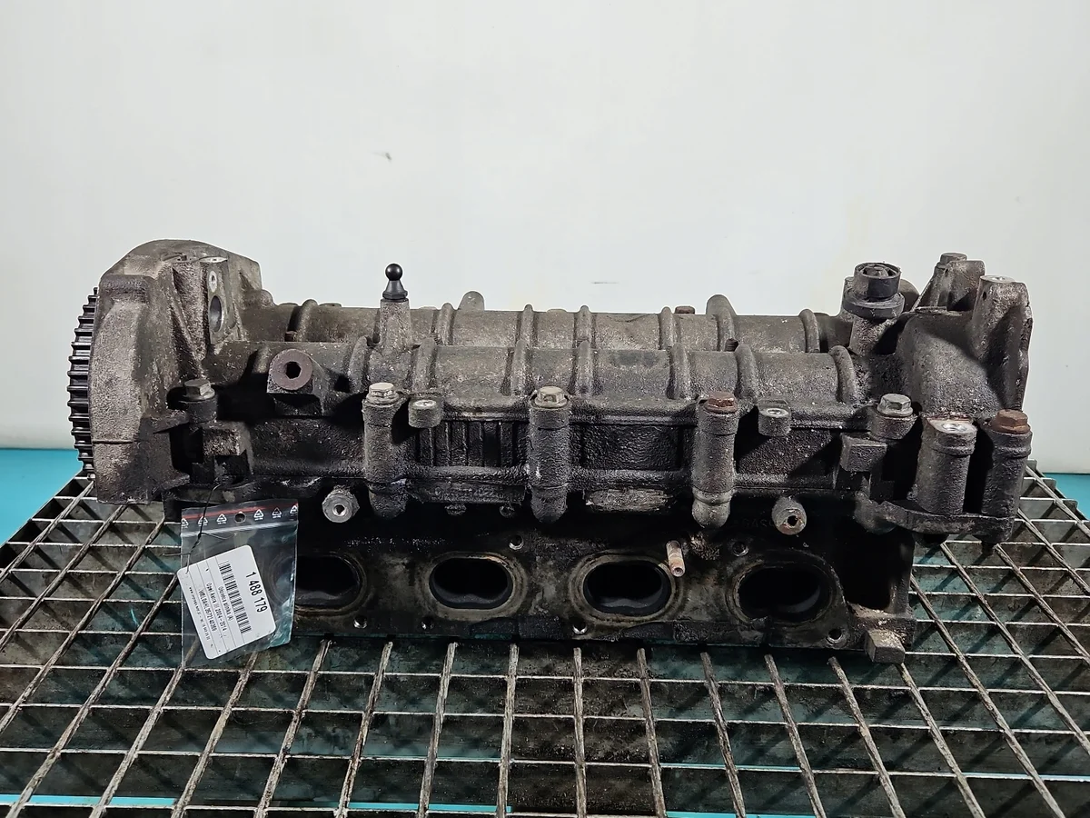 Culasse complète Opel Astra III H 1.9 CDTI image 9