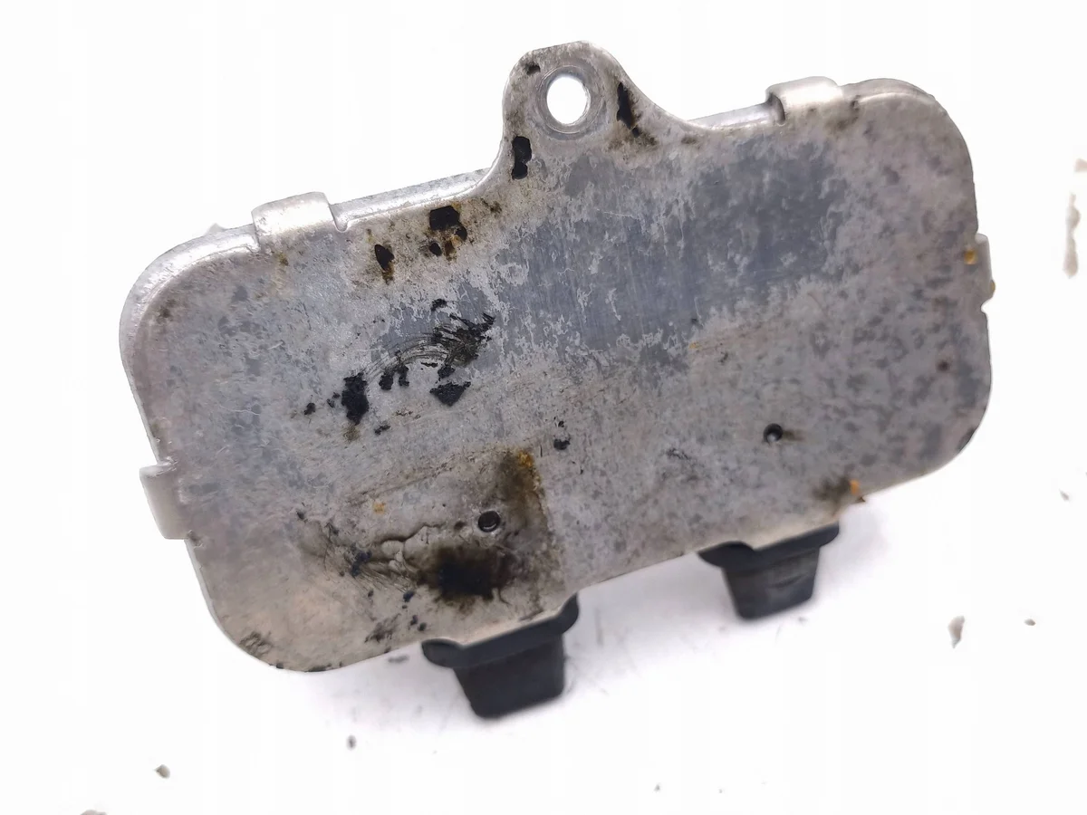 Radiador de combustible Discovery Sport GJ329N103AA image 3
