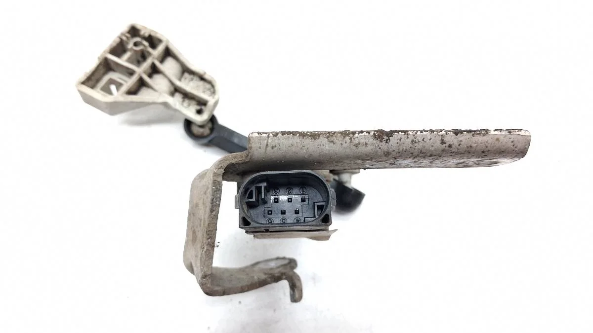 BMW X7 G07 Scheinwerfer-Niveausensor Links image 4