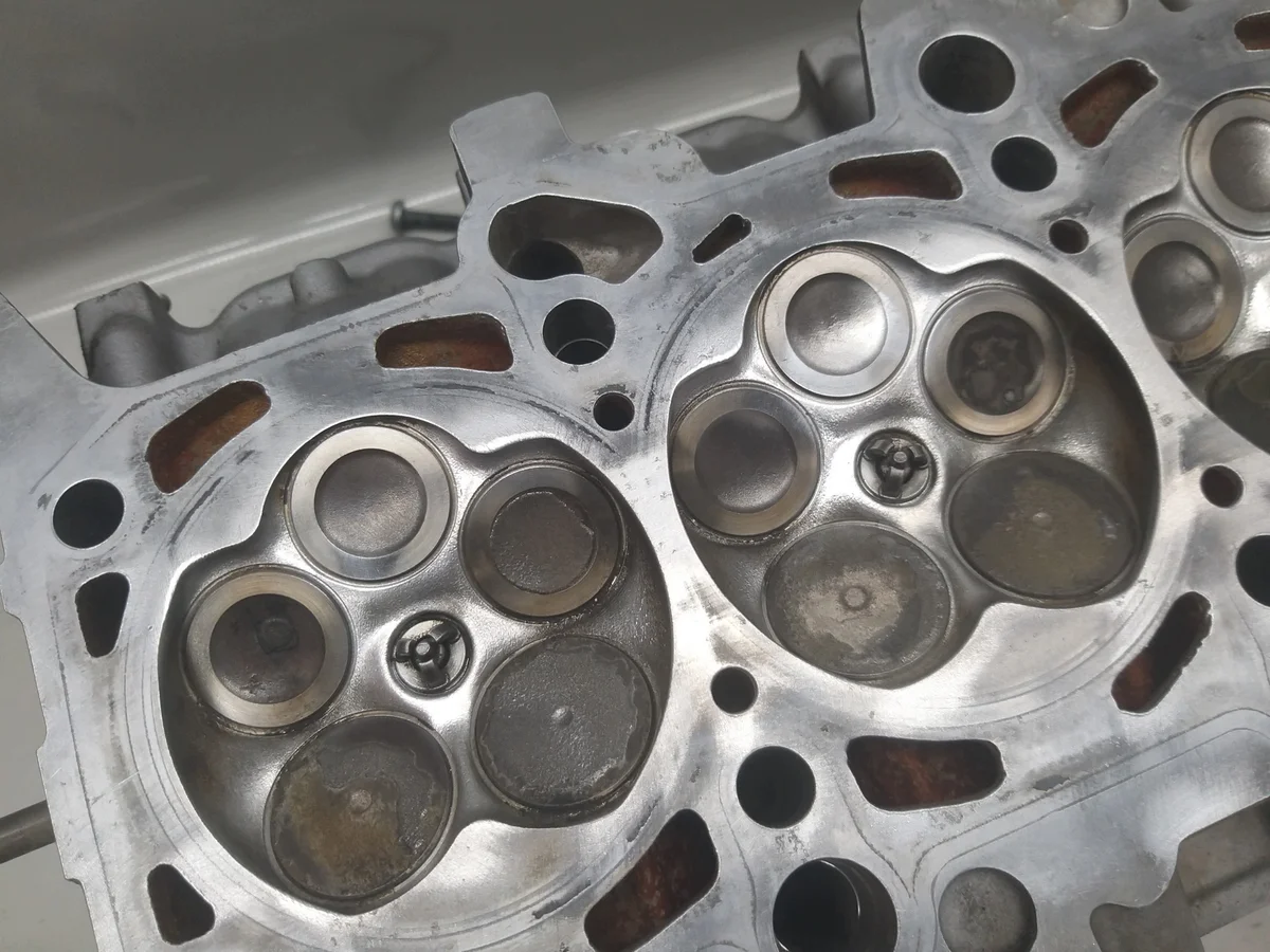 Culasse 2.0 B ALT Passat B5 A4 B6 B7 image 8