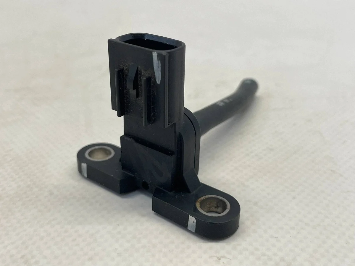 Sensor Válvula Toyota Lexus 89421-33010