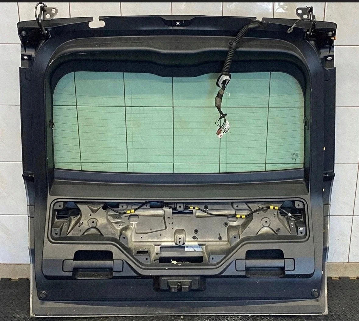 Land Rover Range Rover Sport L494 Compuerta Trasera image 6