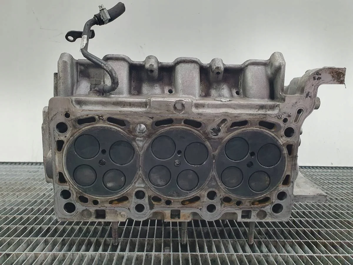 Cabeçote VW Touareg 3.0 TDI V6 Usado image 10