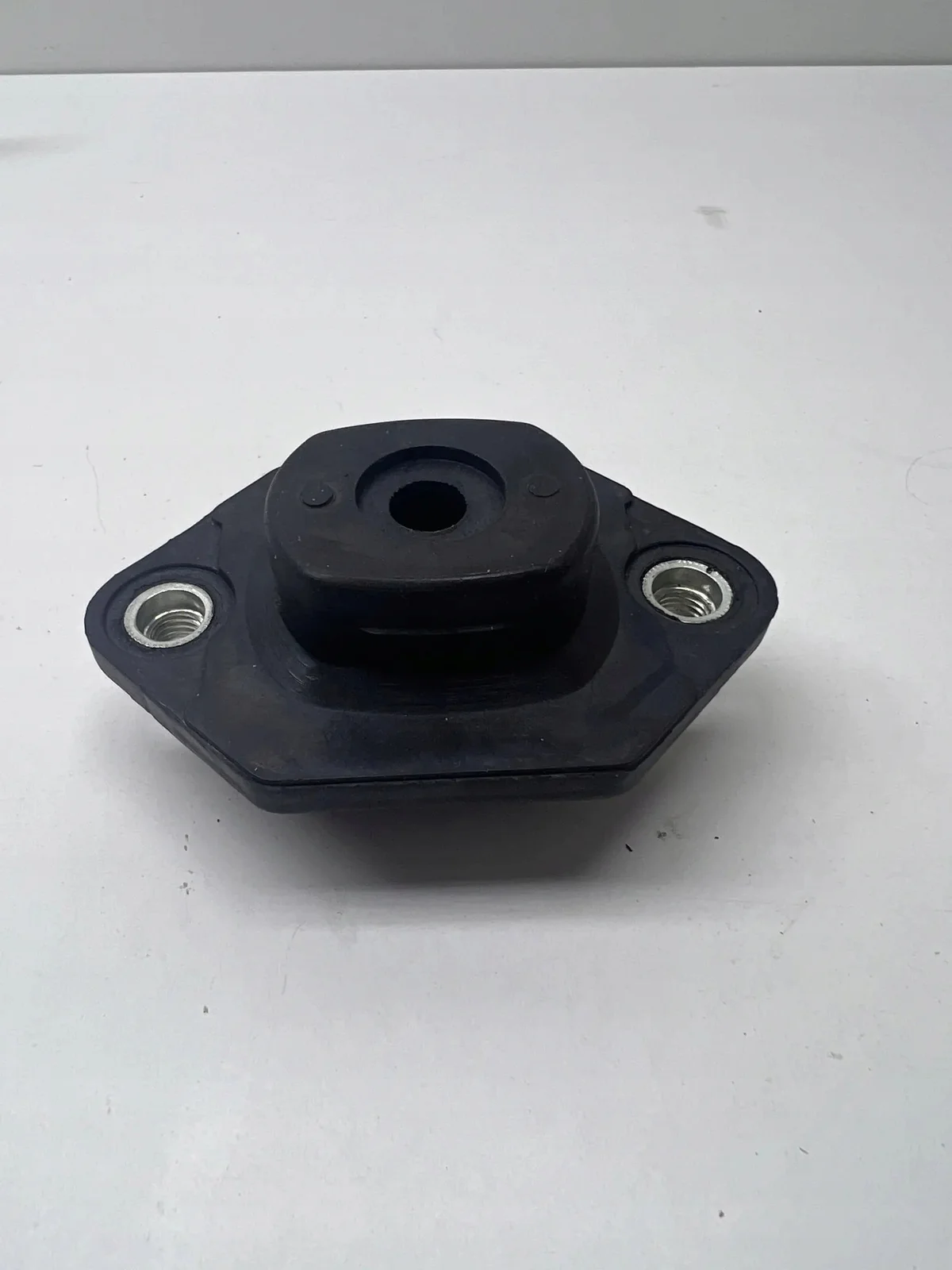 Amortyzator BMW OE 33526768544 Usado image 4