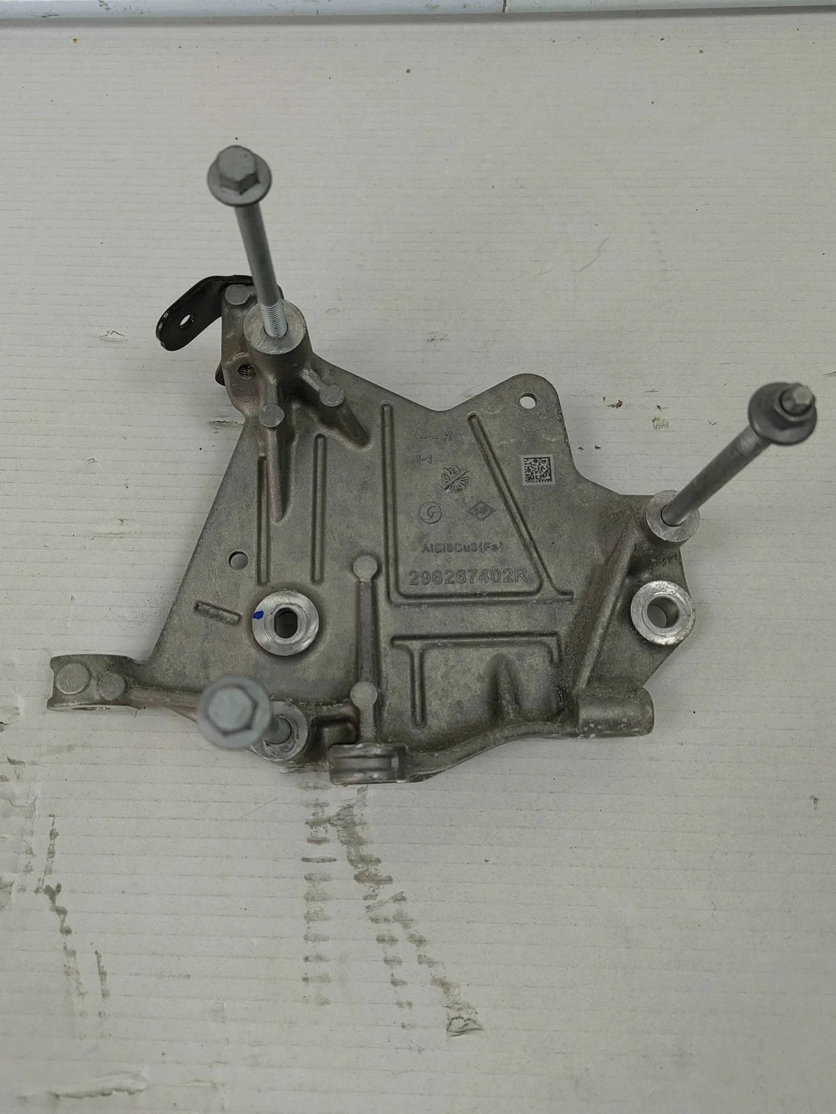 Halterung Klimakompressor Renault Kangoo 296267402R