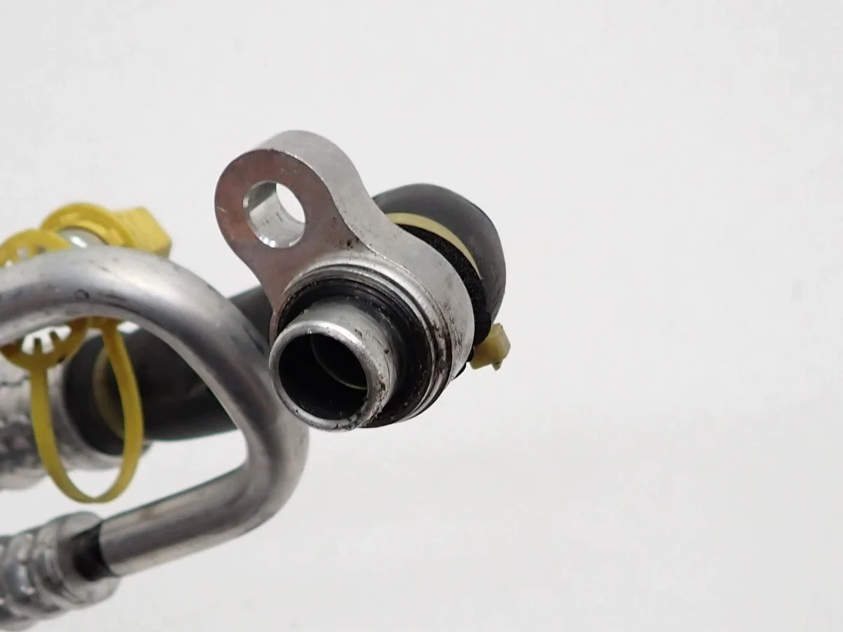 AC Hose Tesla Model 3 Used 1625910-00-C image 5