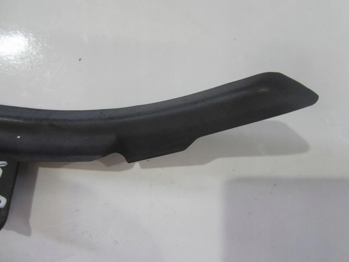 Listello sottocofano anteriore destro Daihatsu Terios II