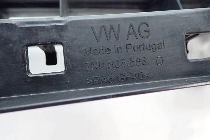 VW Sharan 15- Traverse avant 7N0805588D image 6