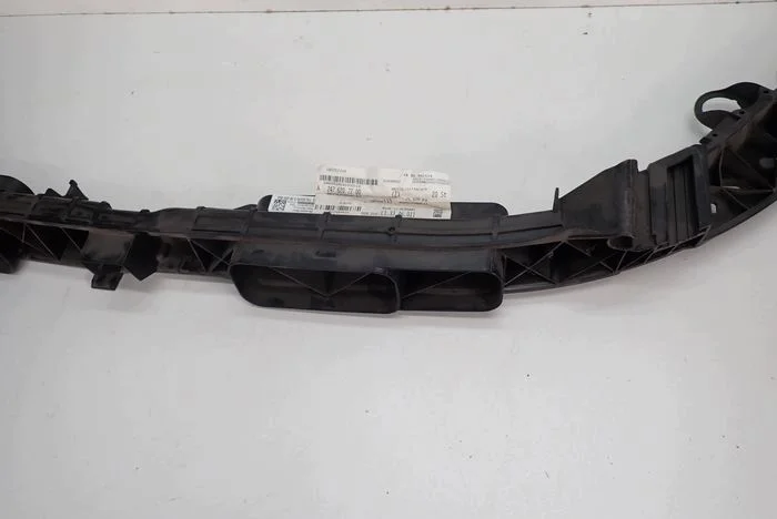 Mercedes W247 B-Klass Frontpanel A2476209400 image 3
