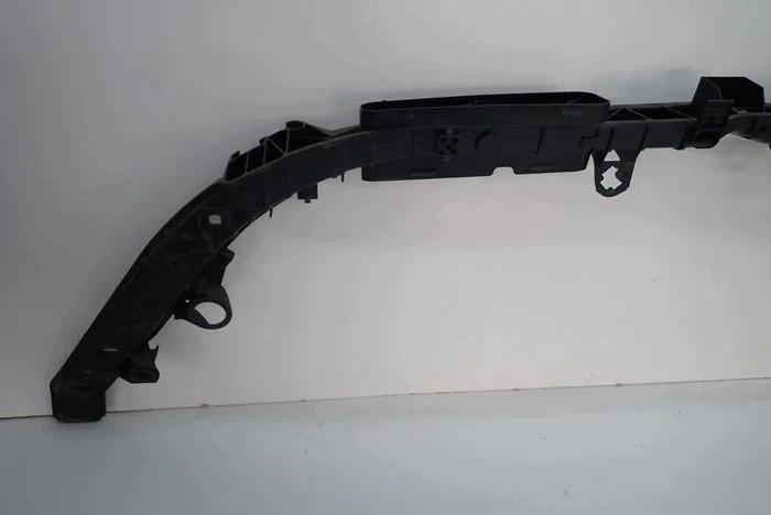 Mercedes W247 B-Klass Frontpanel A2476209400 image 8