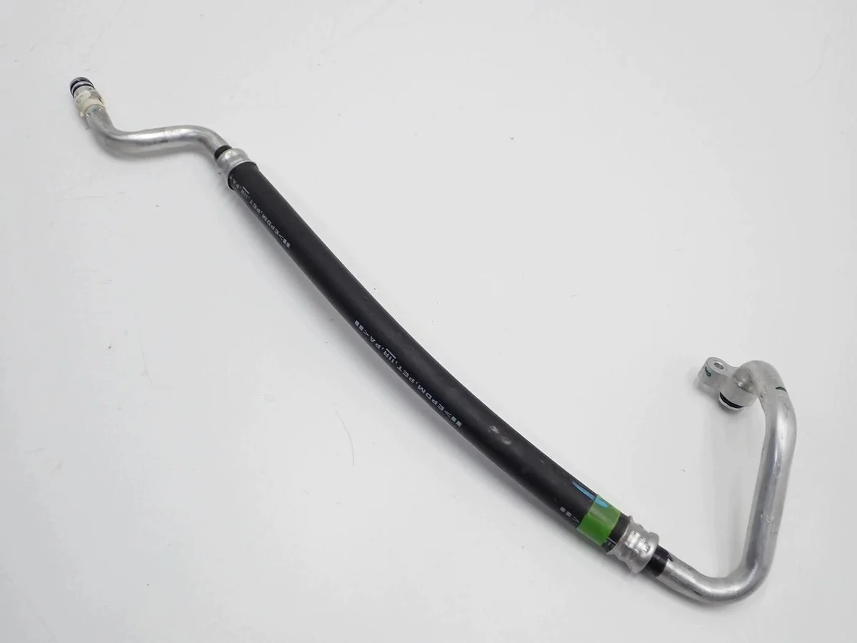Klimaanlagen Schlauch Toyota Yaris IV 1.5 Hybrid