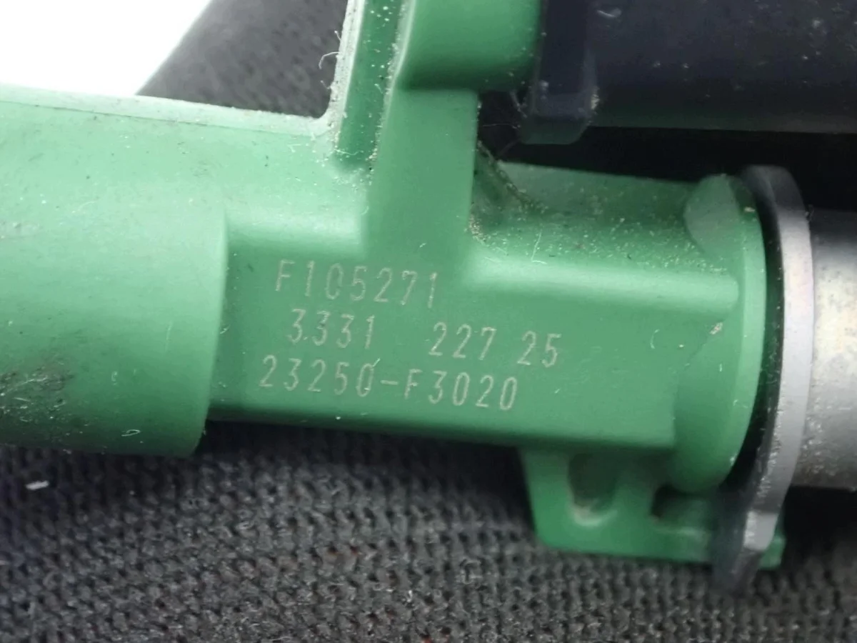 Einspritzleiste Toyota Yaris IV 1.5 Hybrid M15A image 9