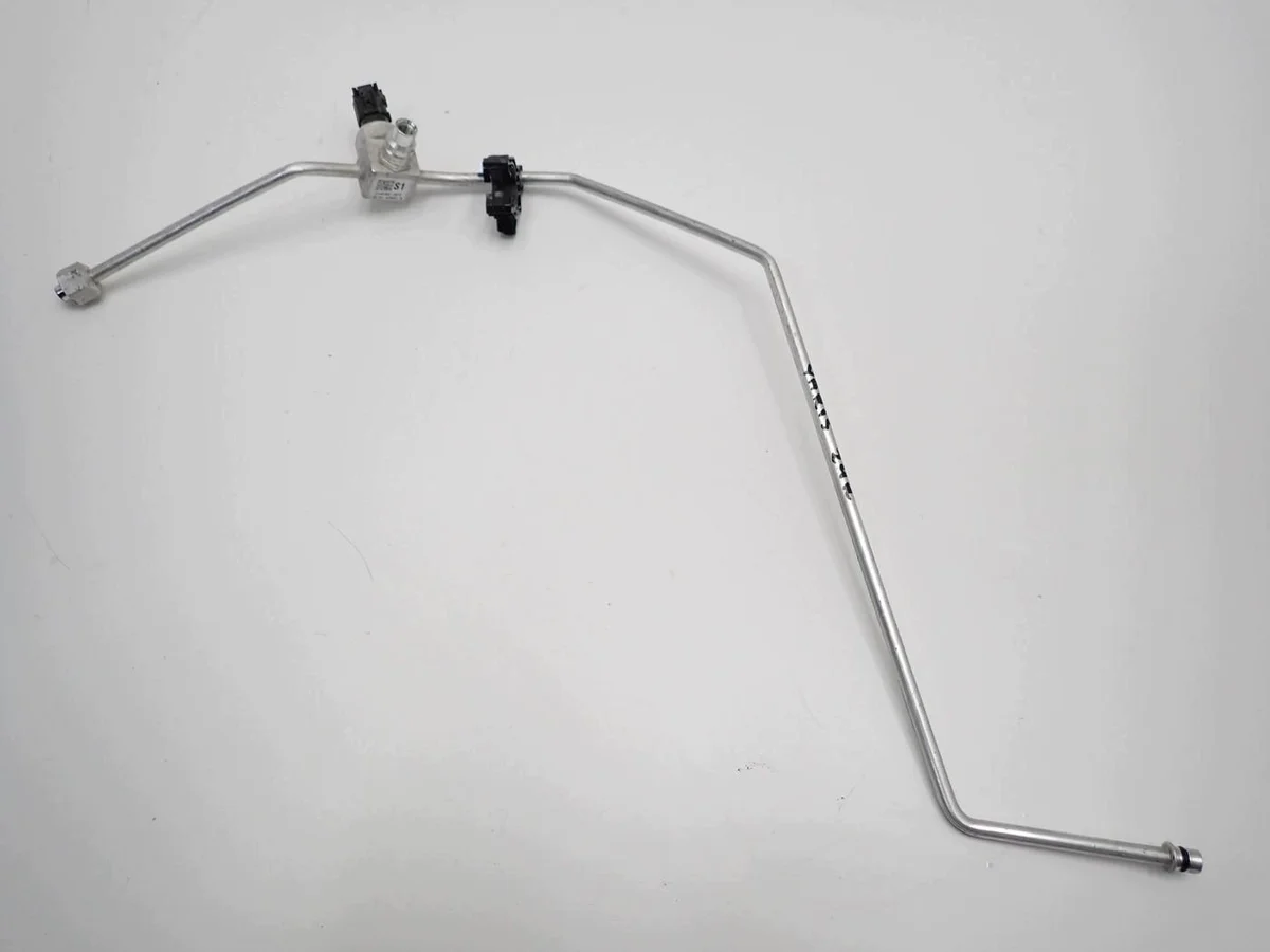 Tubo A/C Toyota Yaris IV 1.5 Hybrid M15A