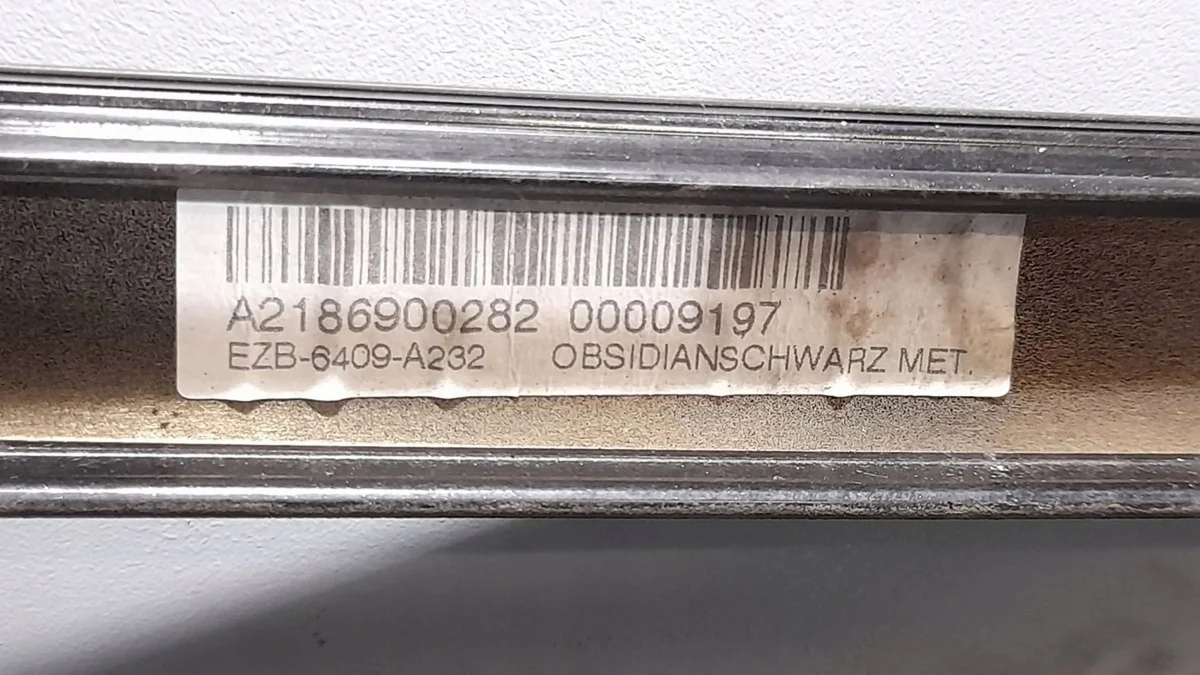 MERCEDES W218 BAGUETTE DE TOIT DROITE A2186900282 image 4