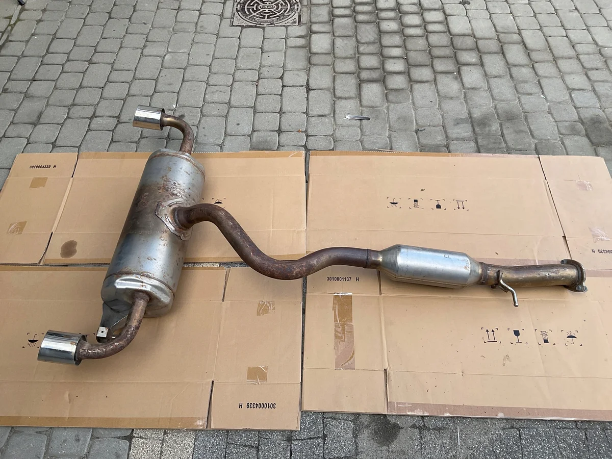 Silenciador Toyota Yaris GR TA005 image 8