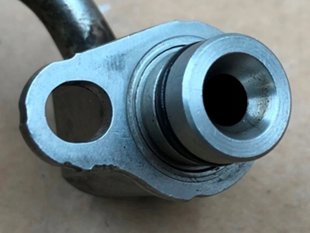 Tubo Óleo Turbocompressor BMW 11428054869 image 8