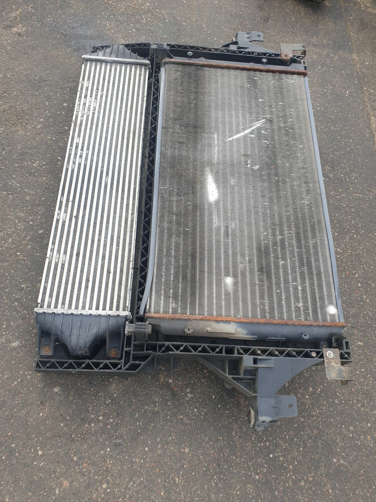 Kühler für Renault Master II 2.5 dCi image 4