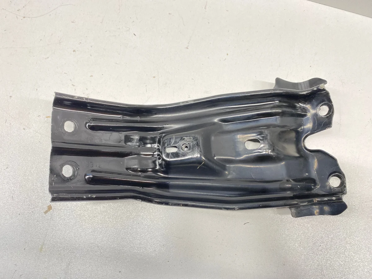 Supporto frontale VW Tiguan II 5NA Allspace 5NN805567