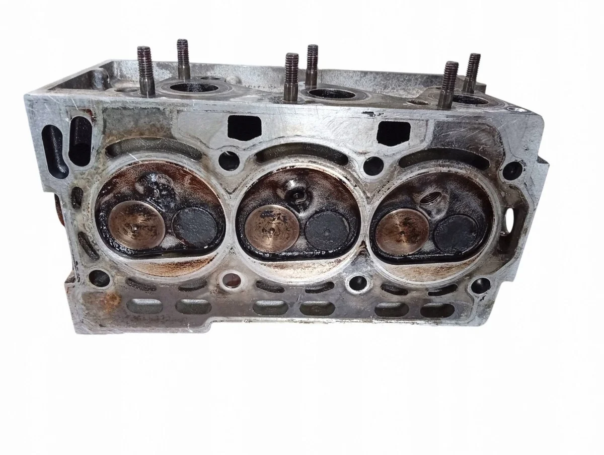 Culasse Skoda OE 030103374F complète image 3