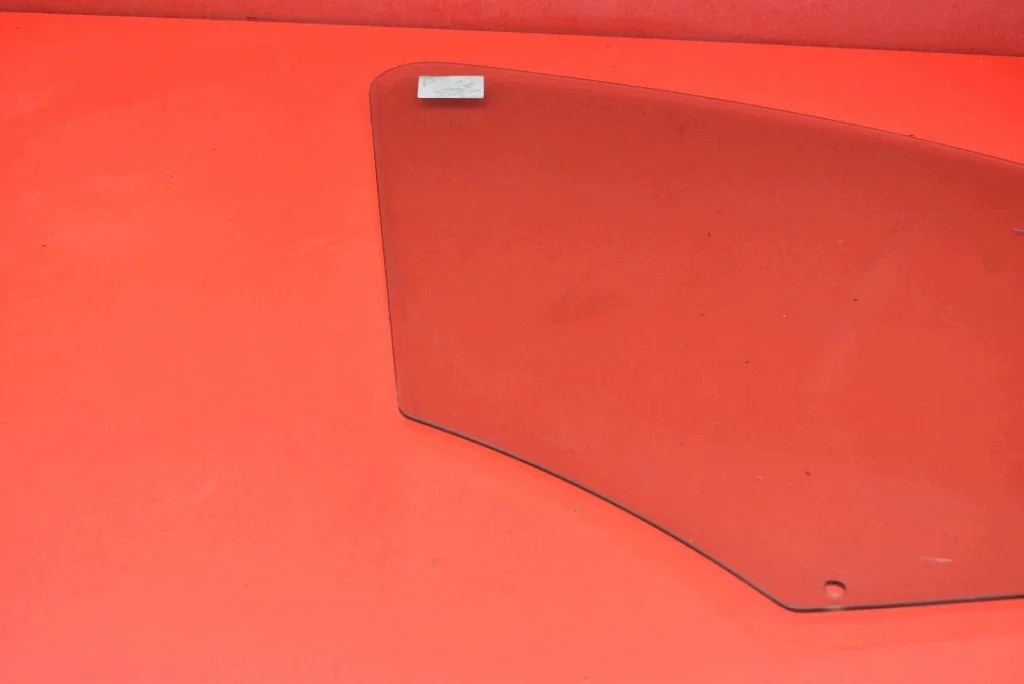 VITRE LATÉRALE GAUCHE CITROEN BERLINGO II 08-12 image 7