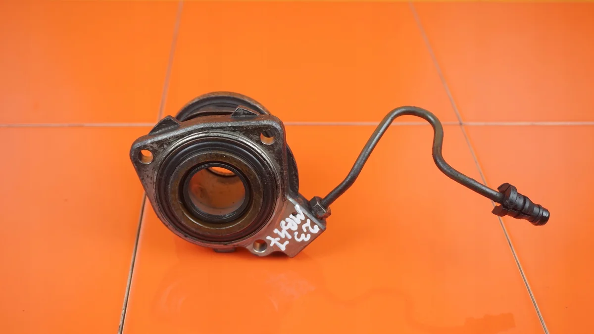 Kupplungsnehmerzylinder Opel 2.0 CDTI image 4
