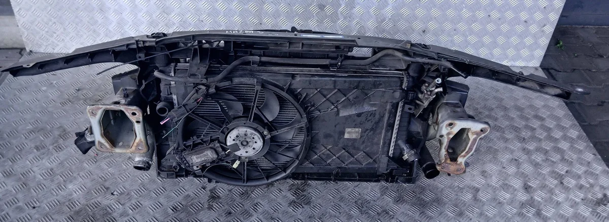 Mazda 3 I Voorpaneel Koeler Ventilator image 7