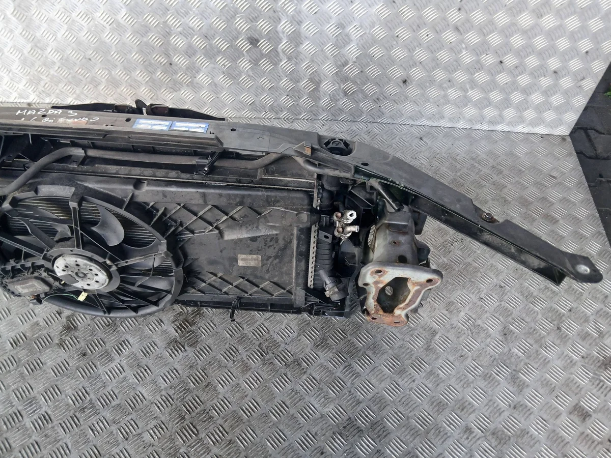 Mazda 3 I Voorpaneel Koeler Ventilator image 9
