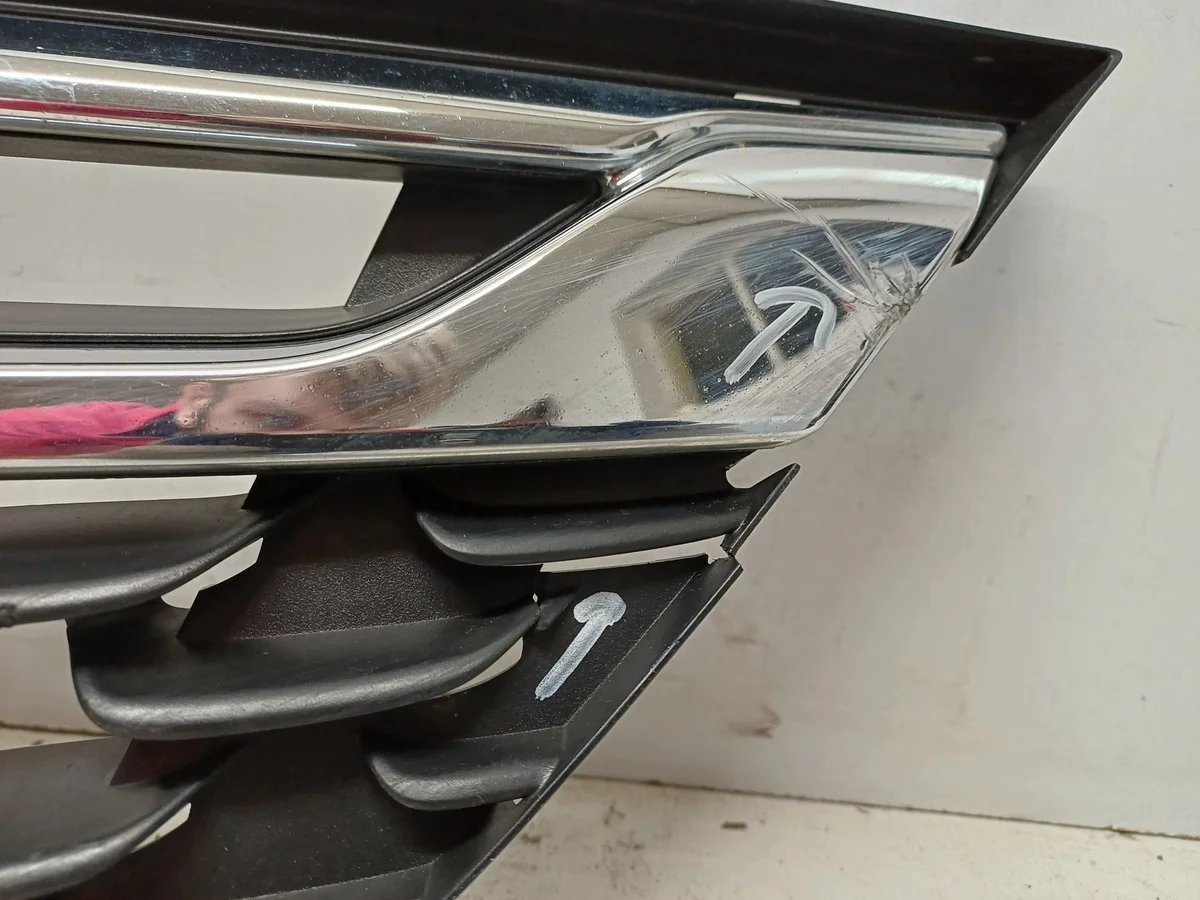 Grelha Opel Astra K 13464791 Usada image 5