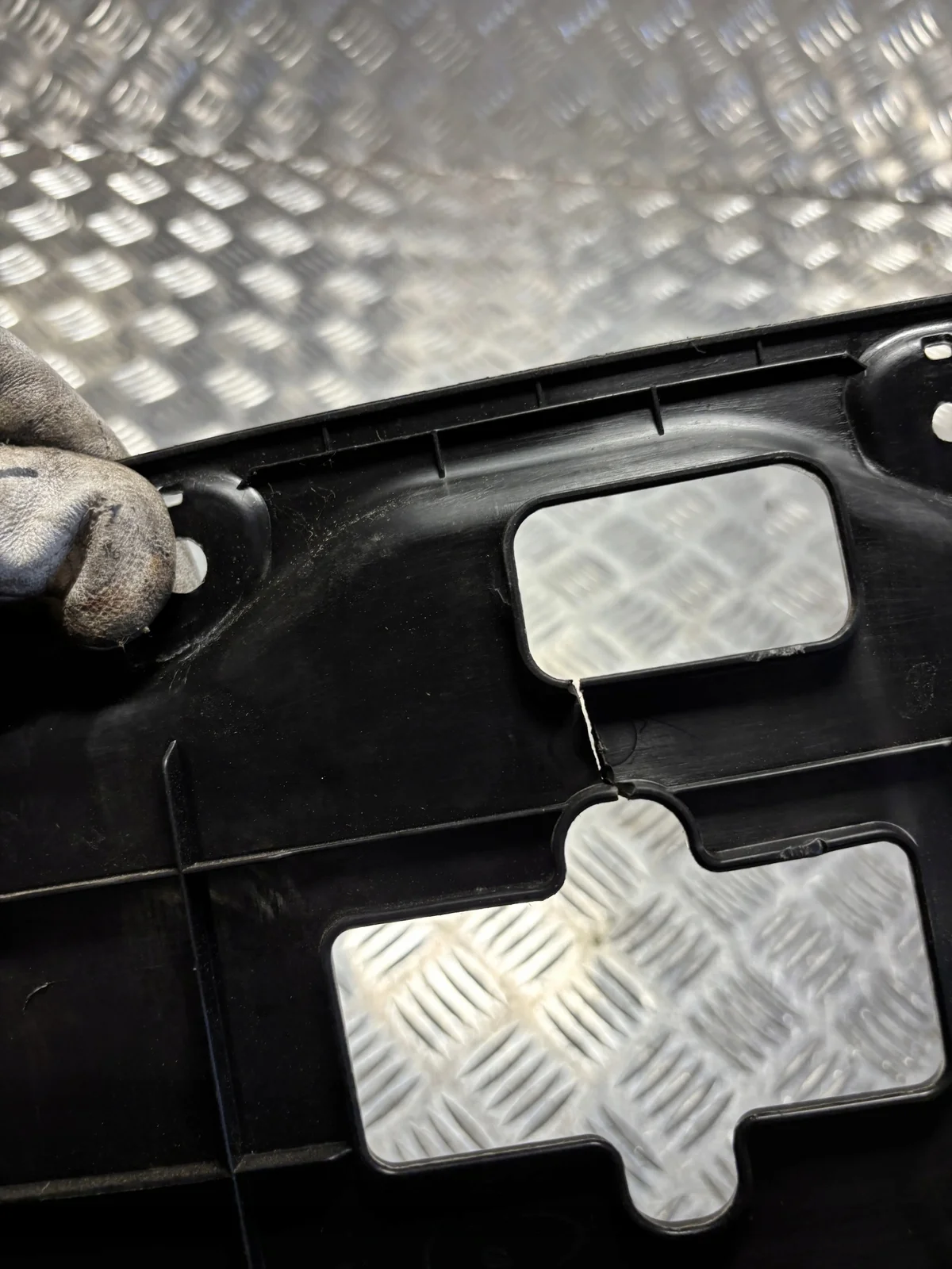 Copertura Suzuki Vitara 72371-58U0 Usata image 3