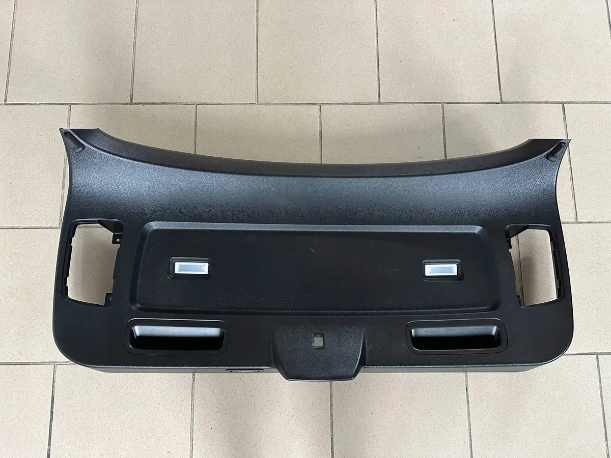 BMW X6 E71 Verkleidung Heckklappe gebraucht image 3