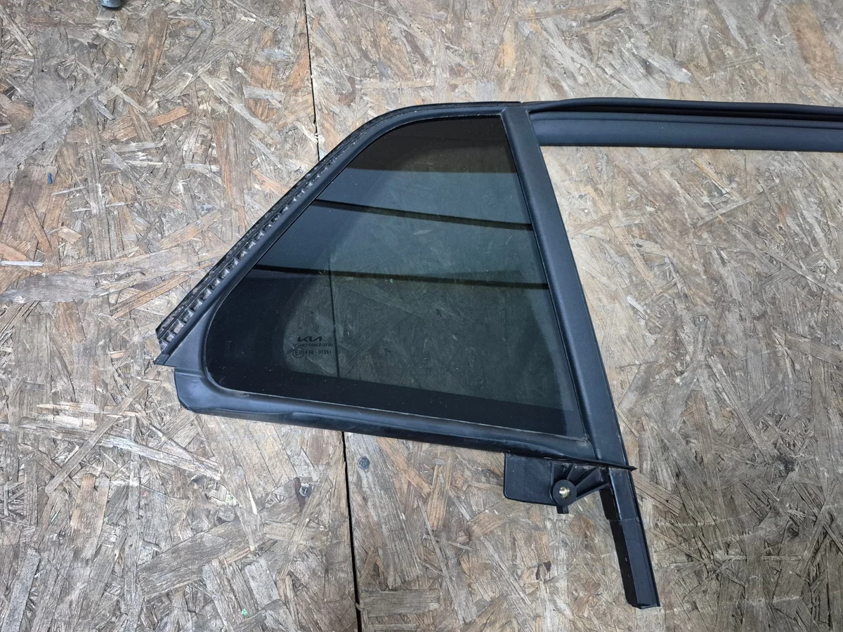 Vidro Porta Traseira Kia Sportage 5 V 83540-R2010