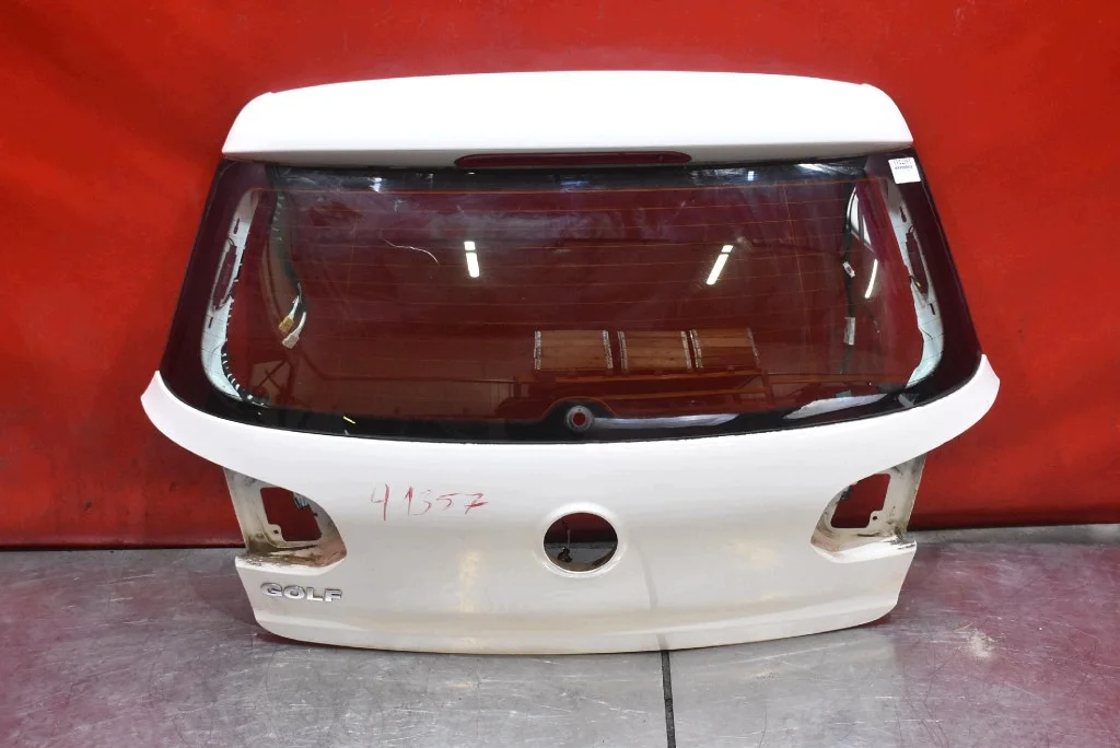 Takaluukku VW Golf VI 5D HB 2008-2015 Käytetty