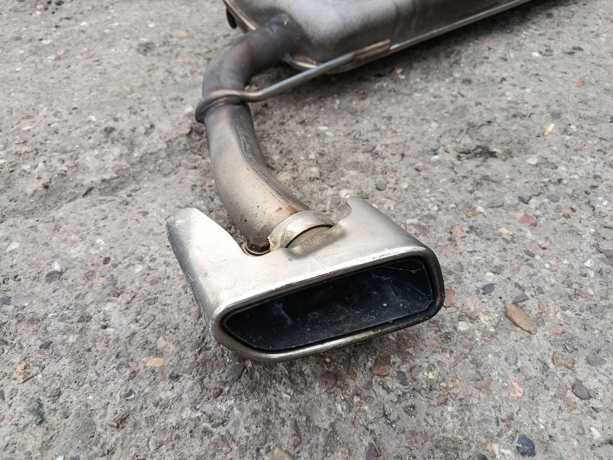 Mercedes CLA C117 Einddemper M270 A2464910600 image 4