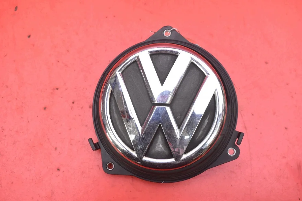 Poignée hayon VW Golf 6 VI 3C5827469F