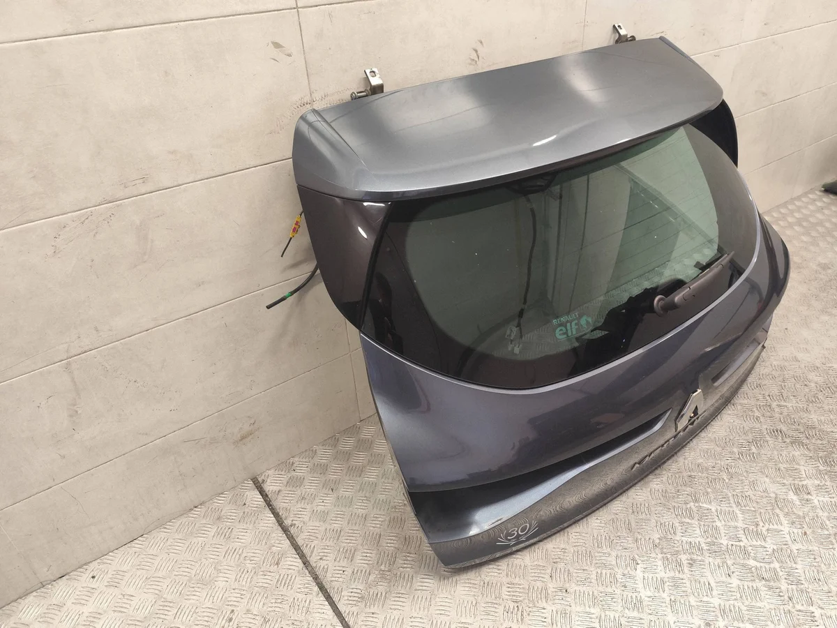 Hayon Renault Megane IV 2016 - Code TEKPN image 6