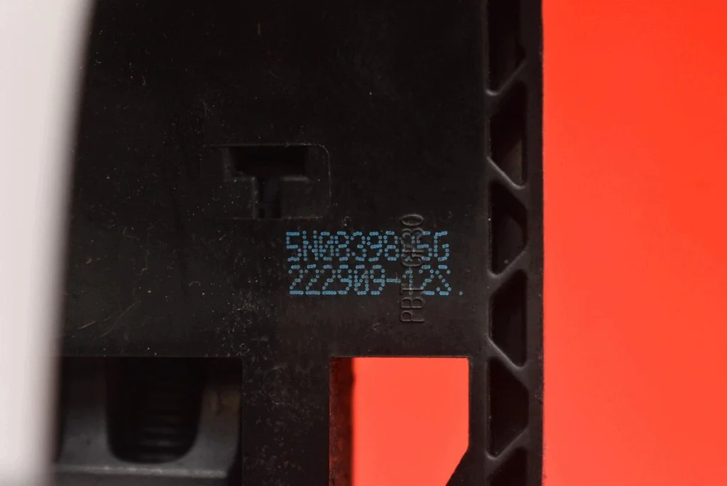 Türgriff Vorne Rechts Weiß VW Golf 6 5N0839885G image 10