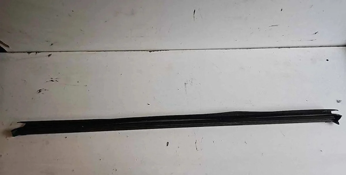 Dichtung Tür vorne Links VW Golf VII 5G4837479