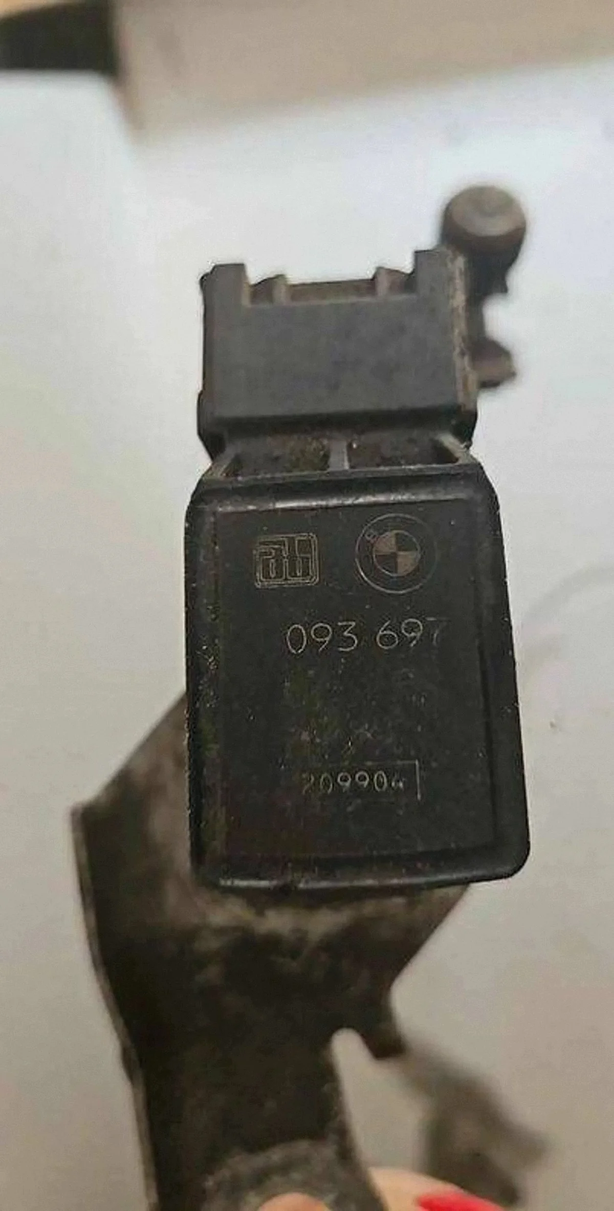 Sensor Nivelamento Faróis BMW 5 E60 E61 093697