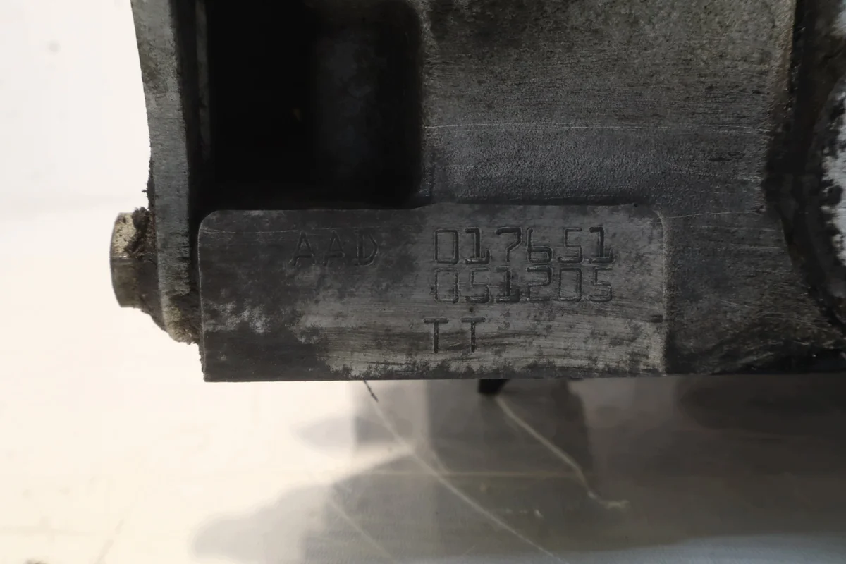 Culata BMW 1 E87 116I 1.6 OEM 7505975.9 image 8