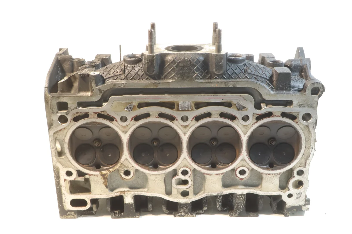 Cylinderhuvud Cupra Leon E-Hybrid 150 04E103404A image 4