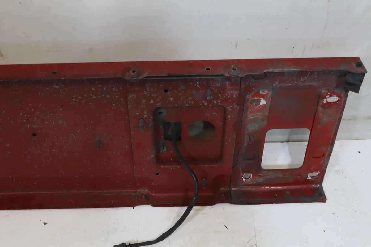 Viga Suporte Placa Volkswagen Crafter II Usado image 4