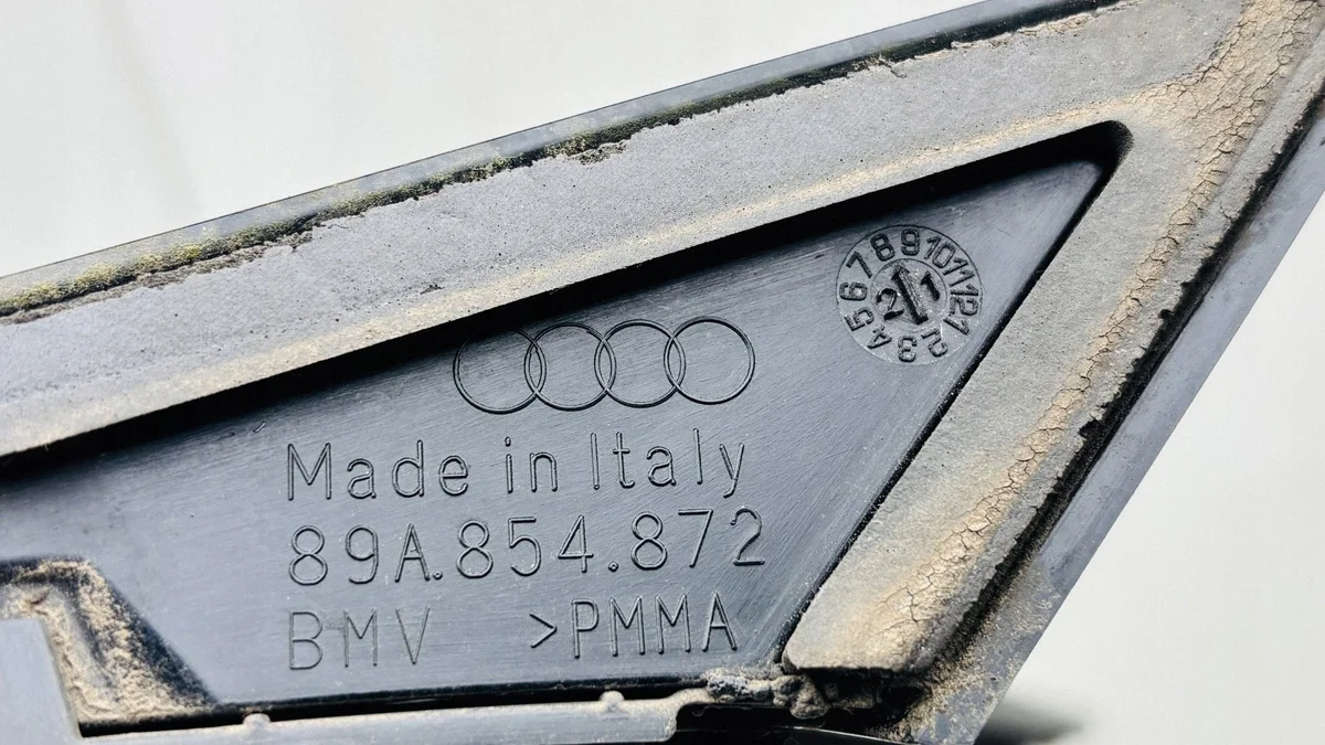 2021 Audi Q4 e-tron Trunk Lid Trim 89A854872 image 5