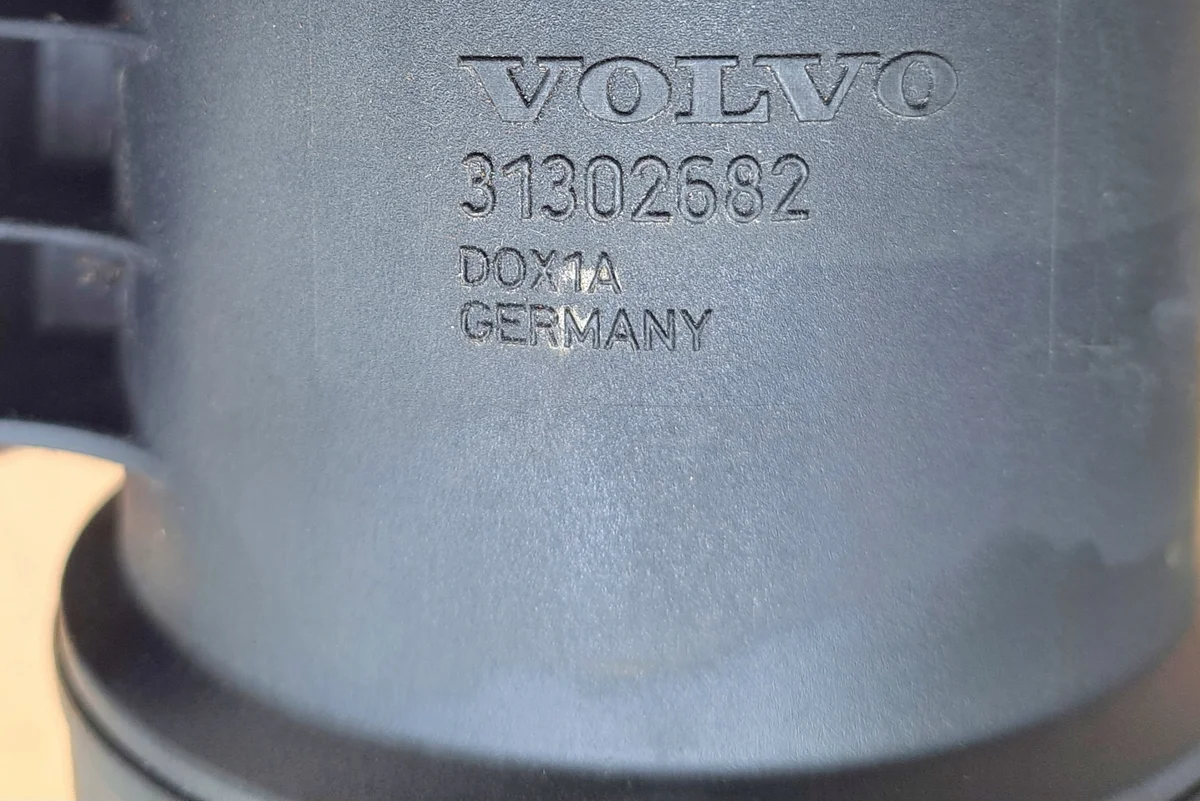 Gehäuse Kraftstofffilter Volvo 31302682 gebraucht image 7