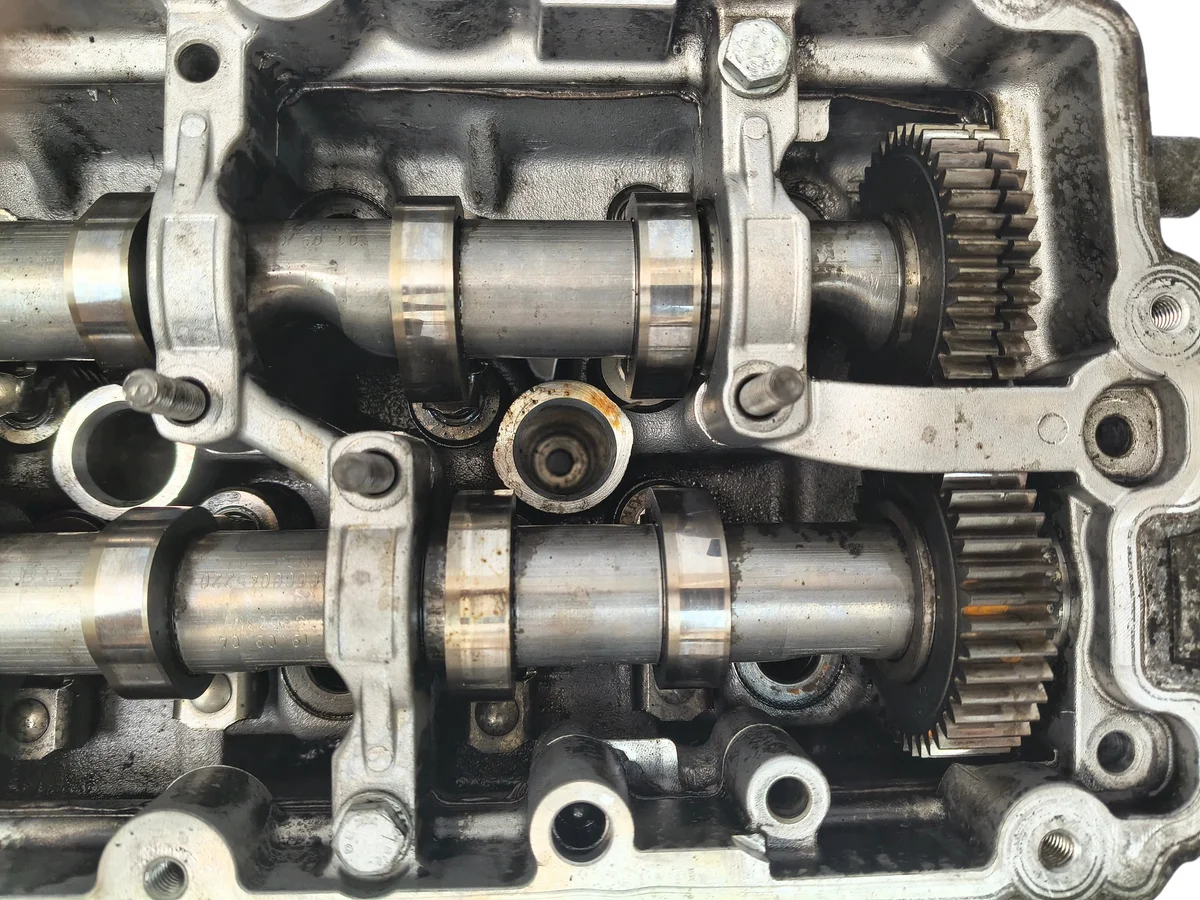 Sylinterinkansi Audi A6 C6 3.0 TDI BMK image 9