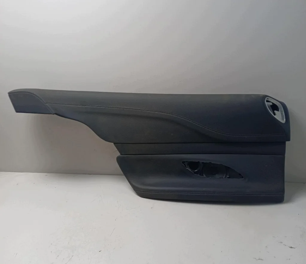 Mercedes E-Klasse C238 Verhoilu Vasen