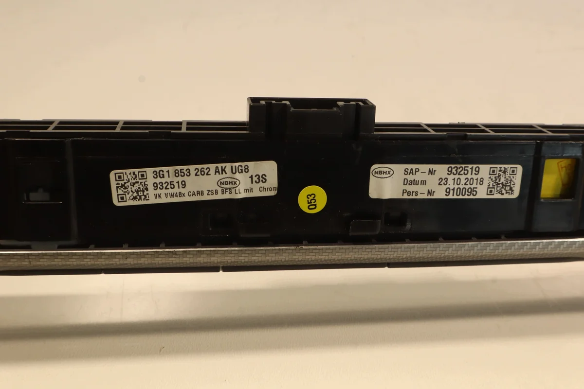 VW Arteon Dashboard Trim 3G1853262AK image 7