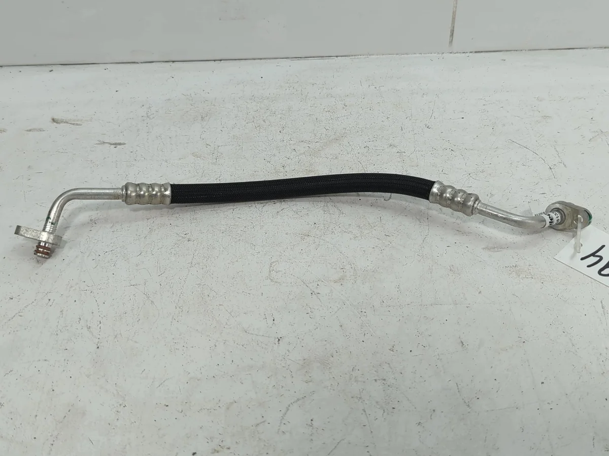 Conduit clim Opel Astra L T818946C