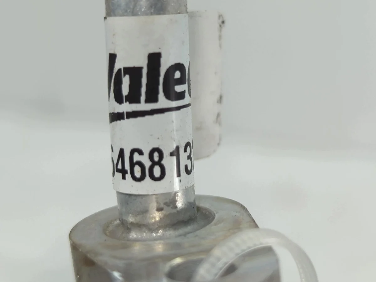 Conduit clim Opel Astra L T818946C image 7