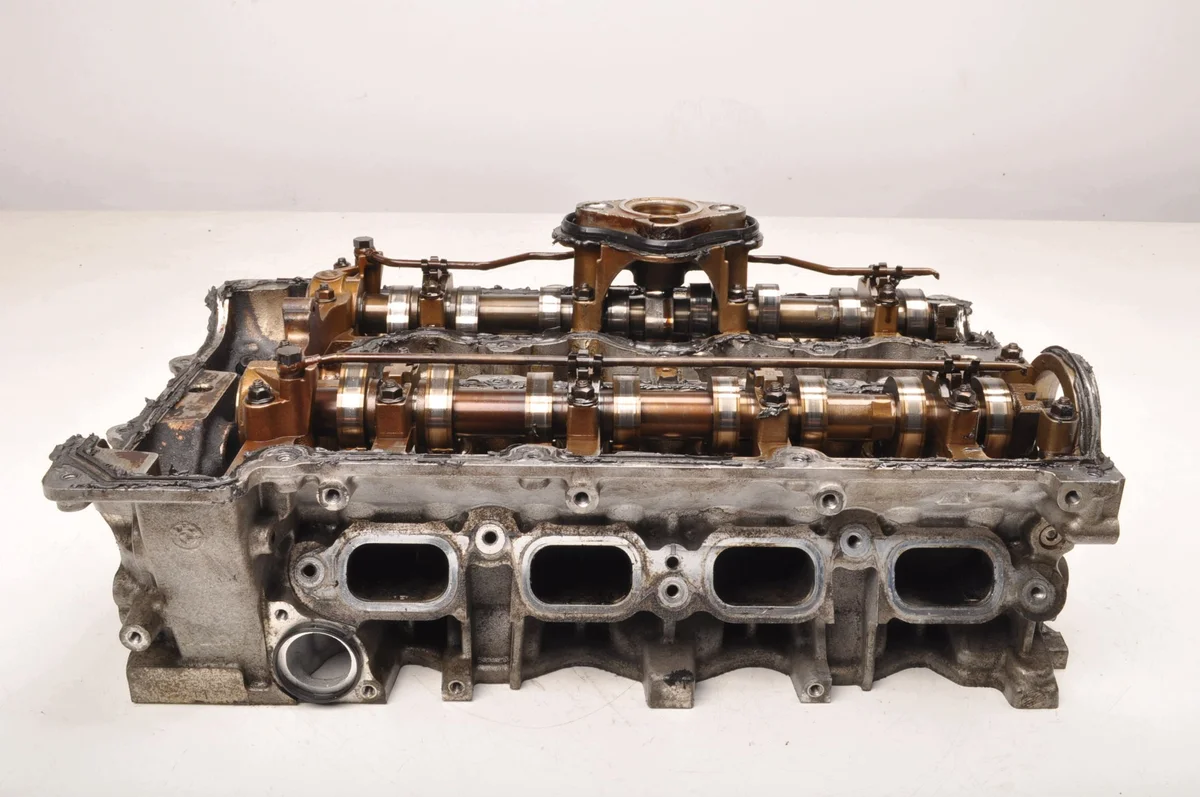 BMW E81 E87 E90 E91 E92 Cilinderkop N43B16A